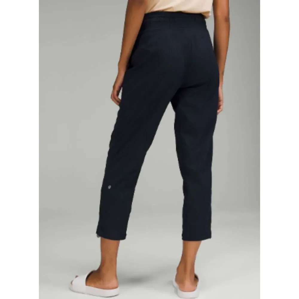 Lululemon Dance Studio Mid-Rise Crop 25